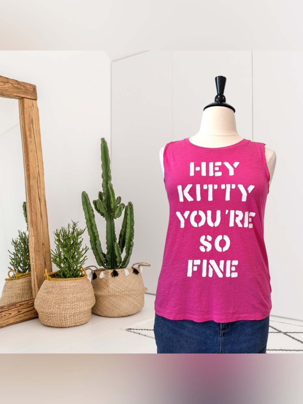 Cozy Zoe Sleeveless Hey Kitty Lounge Pajama Tank Top
